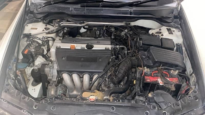 Honda Accord 2004 13