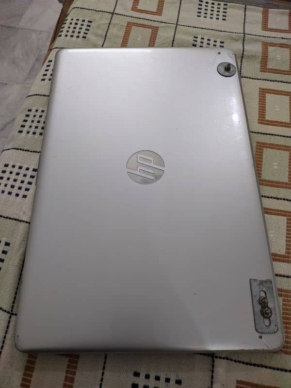 HP Pavilion 15 1