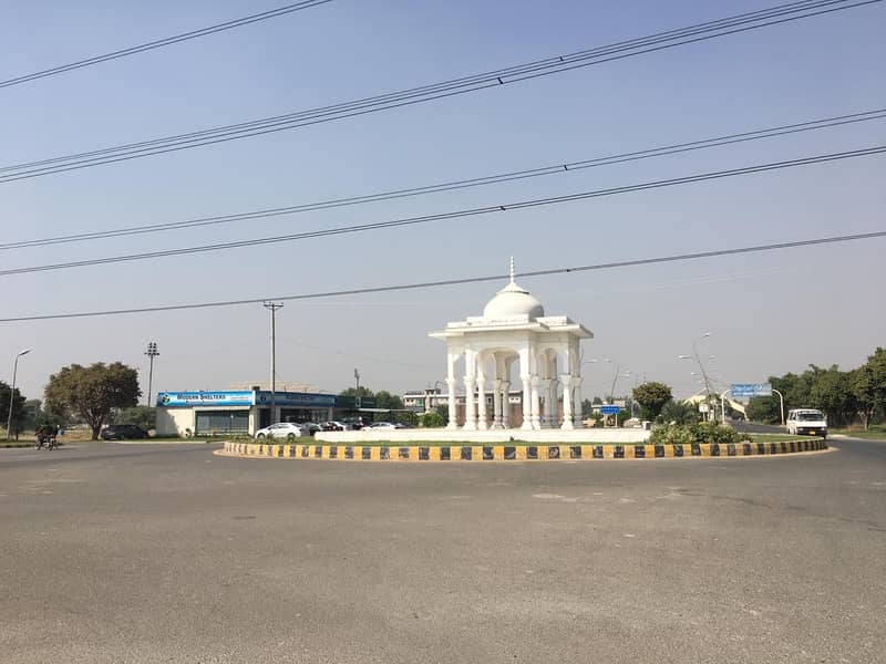 100FEET Road Near DP & Pol Free 5Marla Plot For Sale Block N-1 6