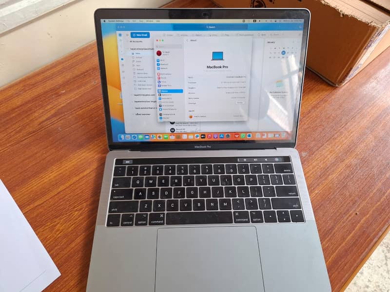 MacBook Pro 13 inch 2017 model 1