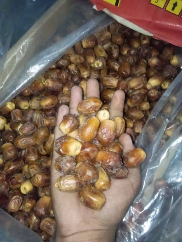 Asli Irani khajoor . Irani dates . Premium Quality. High sale 2