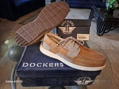 DOCKERS