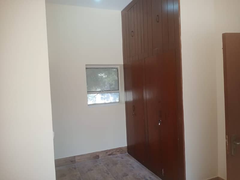 4 Kanal House Available For Rent In Cavalry Ground Cantt Area 18