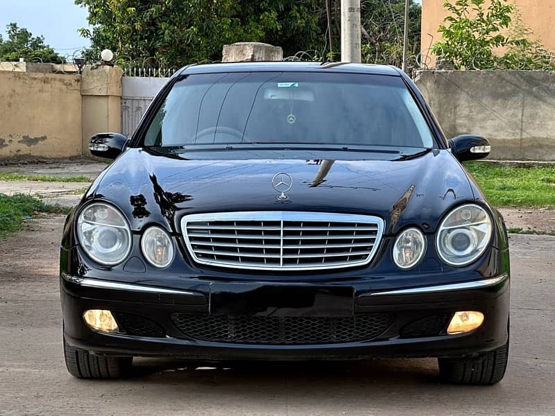 Mercedes E Class 2005 3