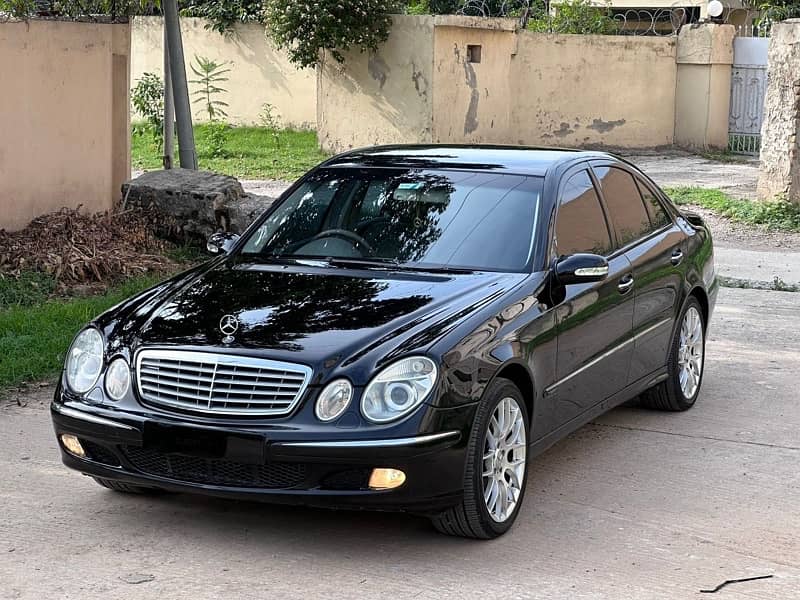 Mercedes E Class 2005 4