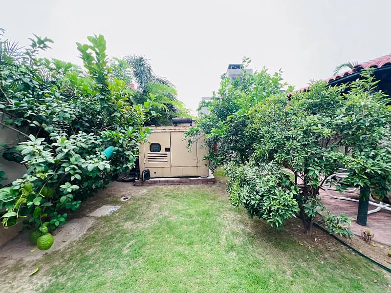 43 Marla Corner House For Sale Available In DHA Rahbar 11 Sector 1 Defence Road Lahore 46