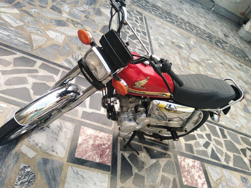 Honda 125 Special Edition (self start) 2020 9