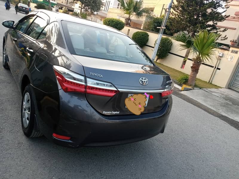 Toyota Corolla GLI 2018 ( Home use car in geniune condition ) 3