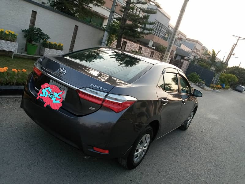 Toyota Corolla GLI 2018 ( Home use car in geniune condition ) 5