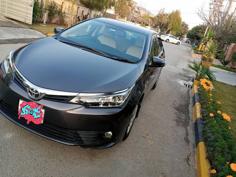 Toyota Corolla GLI 2018 ( Home use car in geniune condition ) 8