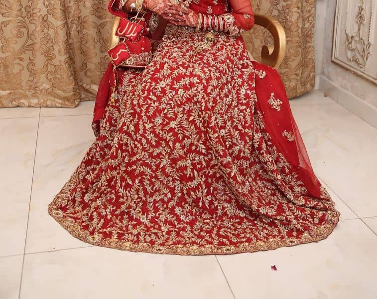 bridal lehnga 0