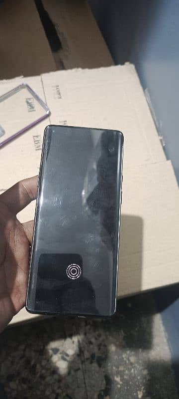 one plus 8 pro 8/128gb 0