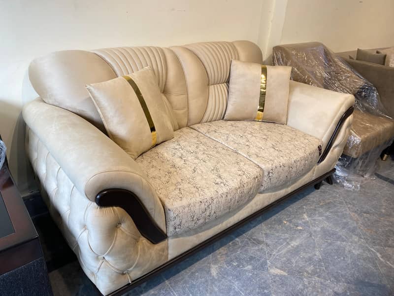 Sofa //wooden sofa//new sofa//5 seater//7 seater //Molty foam sofa 4