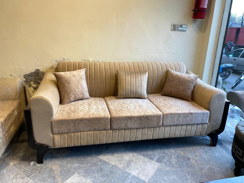 Sofa //wooden sofa//new sofa//5 seater//7 seater //Molty foam sofa 7