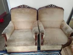 I'm selling sofa set &table table glass good condition,