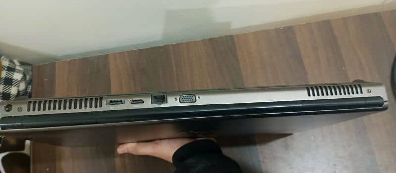 Соге i-7 Laptop Precision M6800 (Price Negotiable) 6