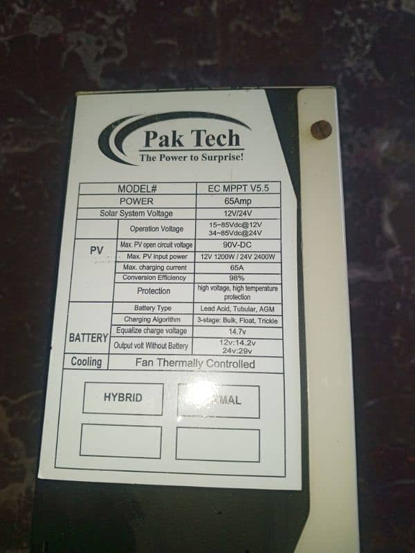 pak tech 65A  MPPT  solar charger controler  12/24 volt 1