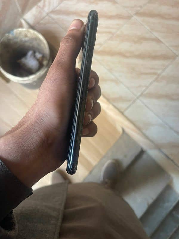 iphone 11 pro max 256 gb FU 2