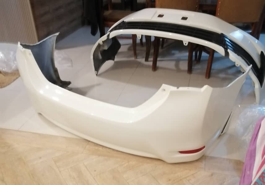 Corolla 2019 Geniuen Front & Rear Bumper. 0