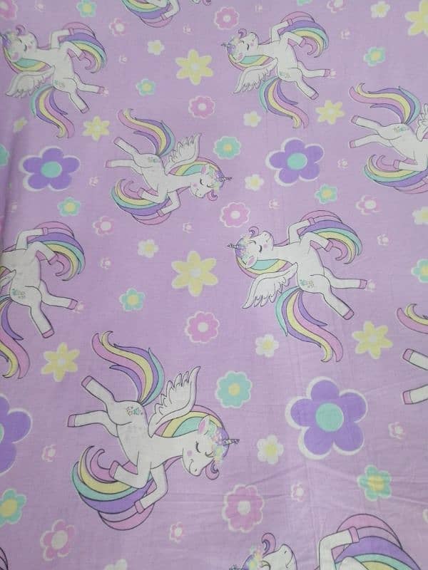 unicorn single bedsheet with night glow 3