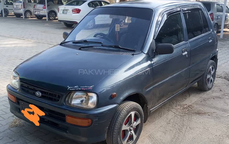 Daihatsu Cuore 2004 10