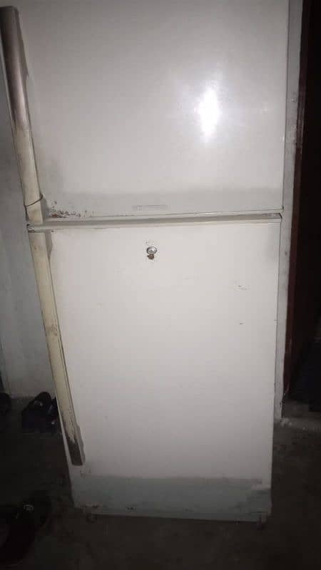 Refrigerator For Sell 0