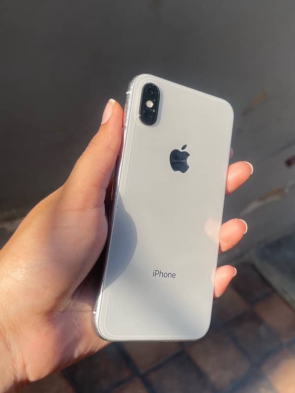 IPhone X NON PTA 1