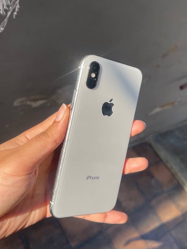 IPhone X NON PTA 3