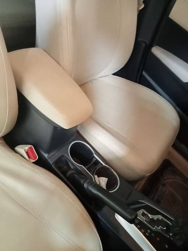 Toyota Corolla Altis 2019 6