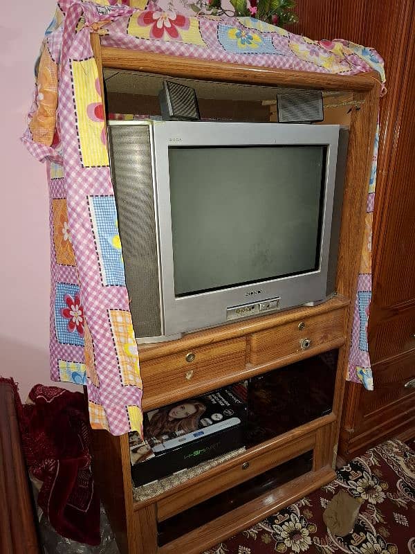 SONY WEGA ORIGNAL WITH SOUND SYSTEM & TV TROLLY 5