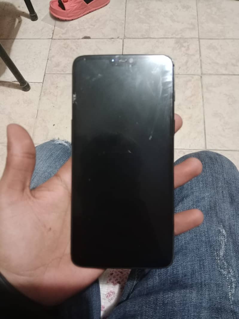 Oneplus 6  8 128 0