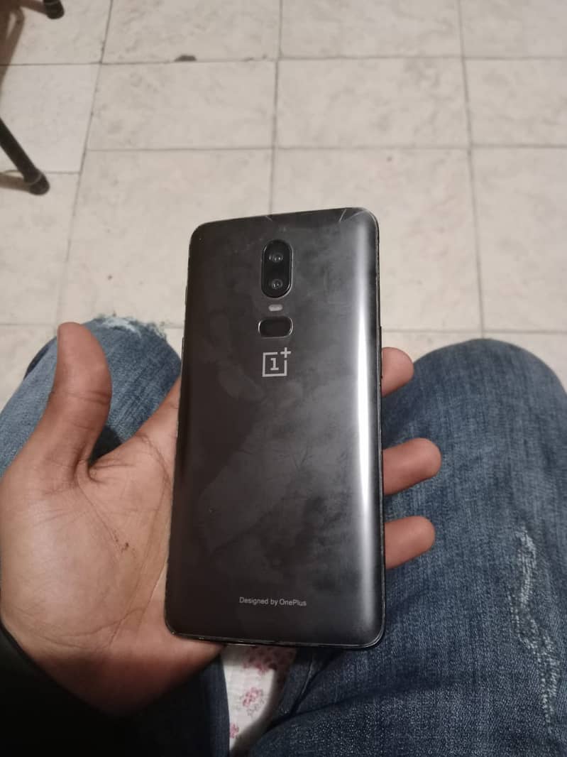 Oneplus 6  8 128 4