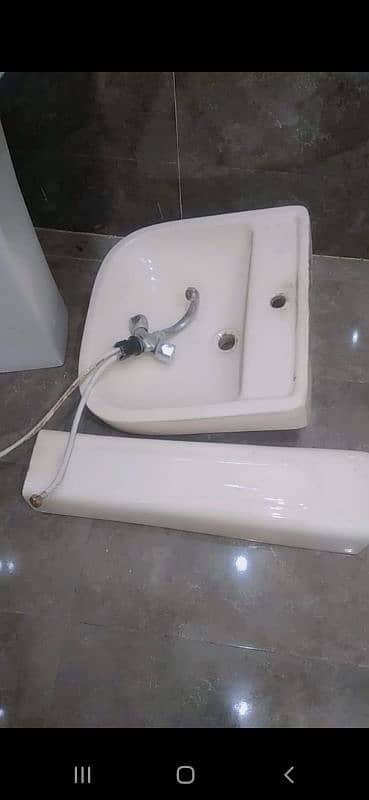 basin and mixture tap 1