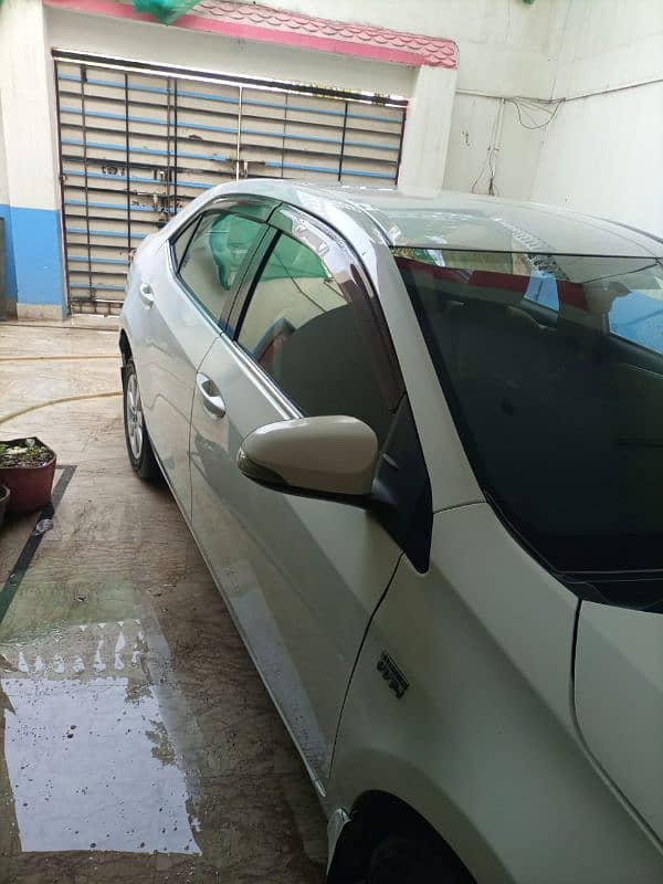 Toyota Corolla Altis 2015 10