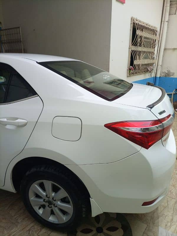 Toyota Corolla Altis 2015 14