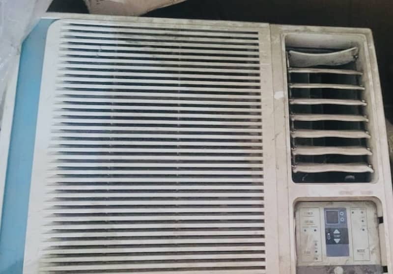 Window AC Working Good Condition 0