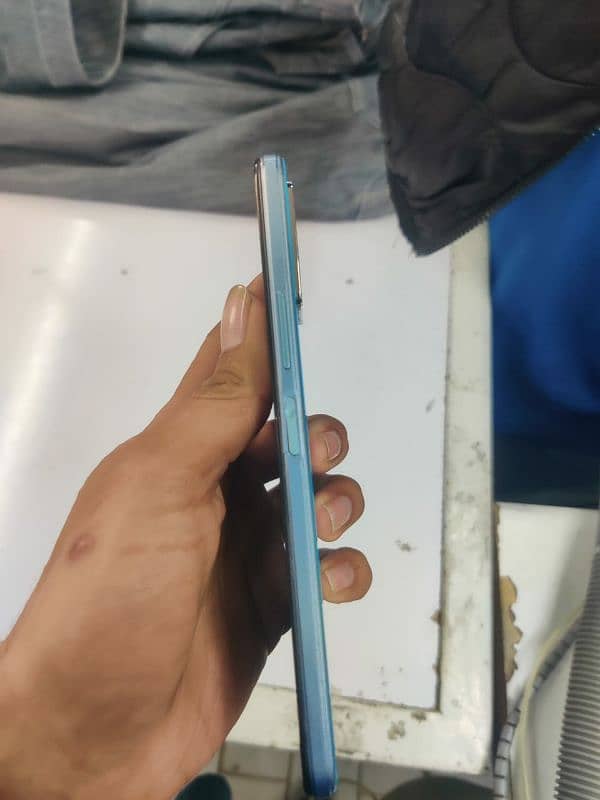 Vivo Y33s 8/256 With Box Only Sale No exchange 4