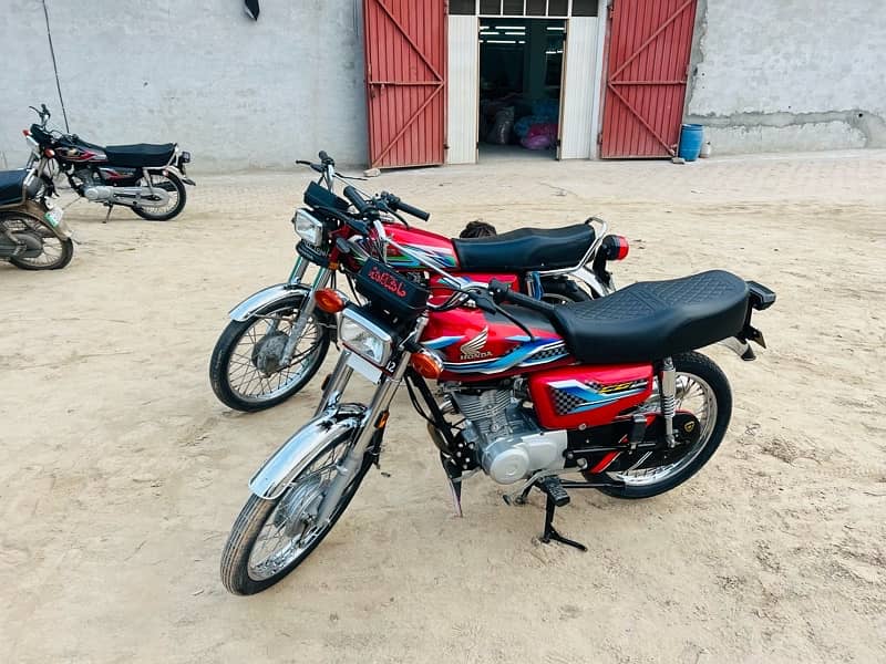 Honda 125 good condition 6