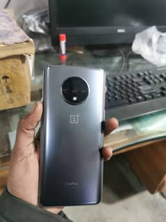 OnePlus 7T