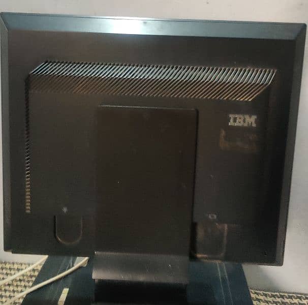 IBM LCD Branded 1