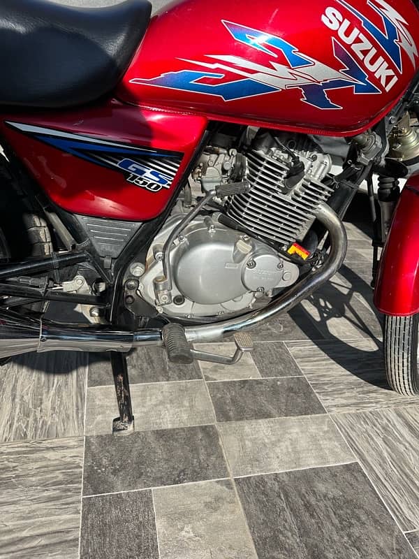 Suzuki GS special edition need and clean condition 3