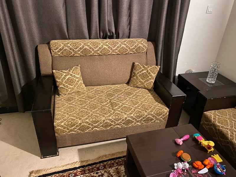 7 seater used sofa 2