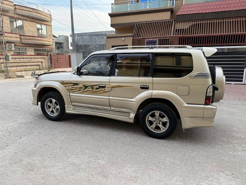 Toyota Prado 1997 11