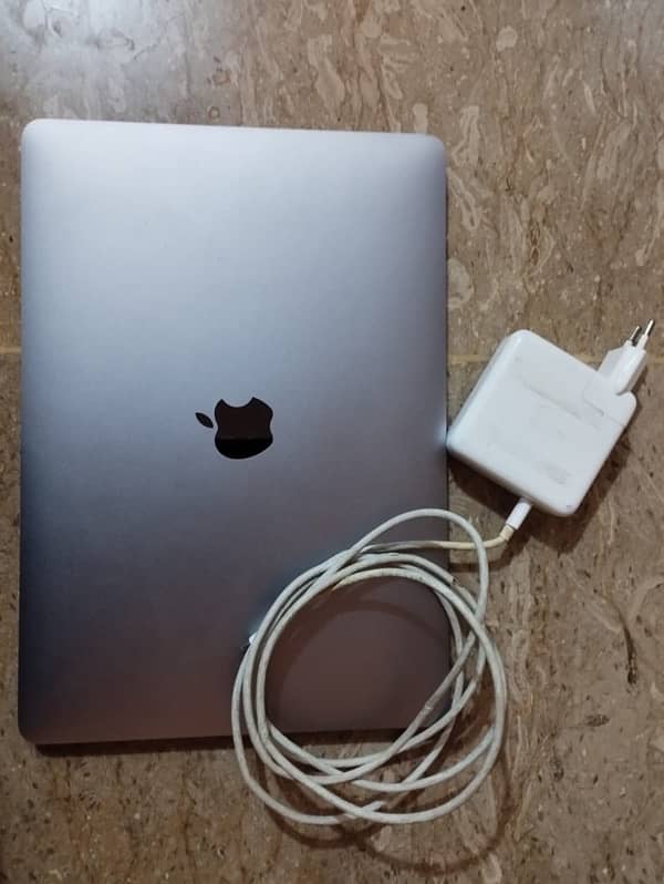 apple macbook pro 2020 2