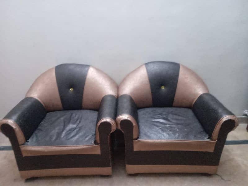 5 seater sofa 0