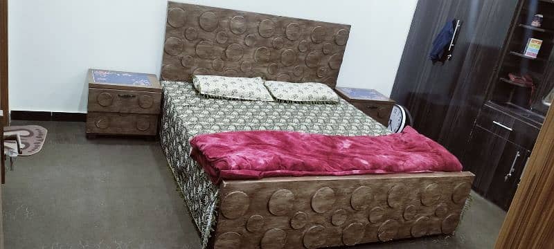 walnut color trendy style and space saving bed set 1