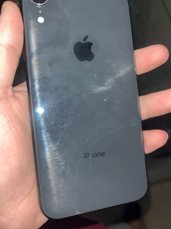 iphone XR 0