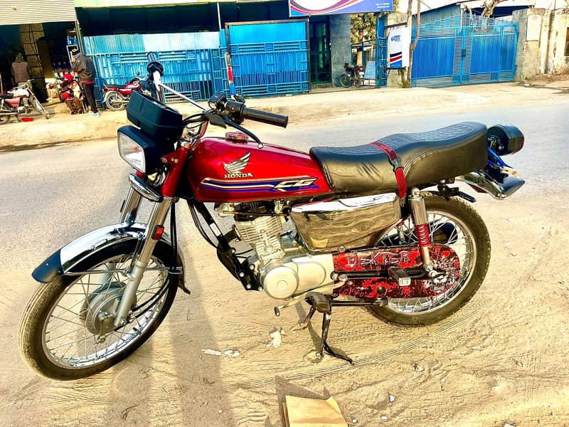 Honda CG 125 2024 6