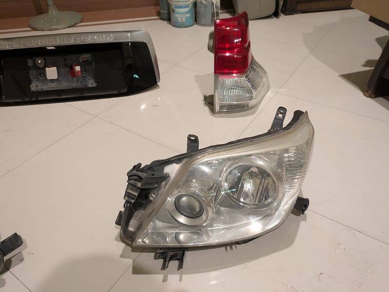 Toyota Prado body parts 8