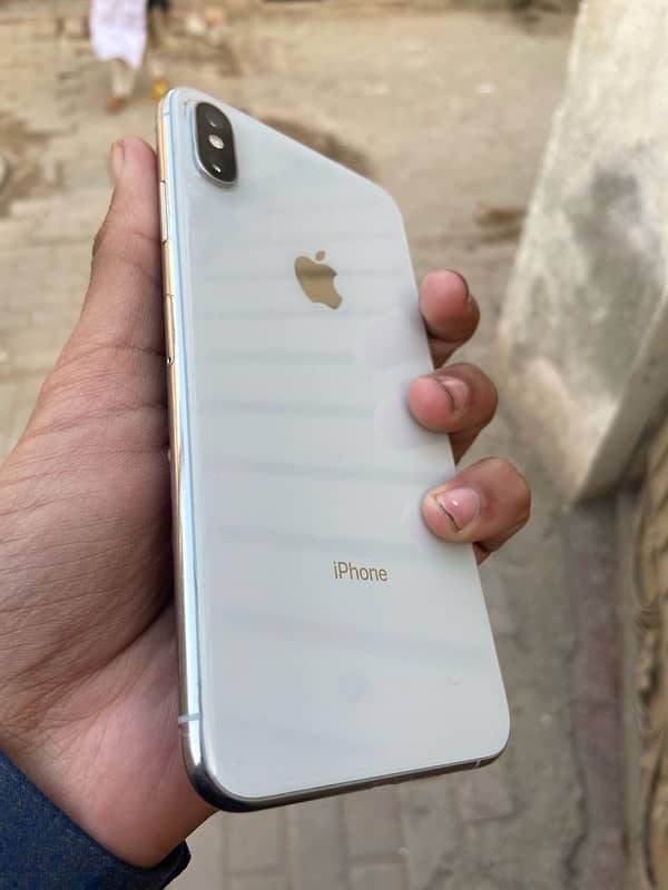 iPhone Xs Max 256GB factory Unlock 1